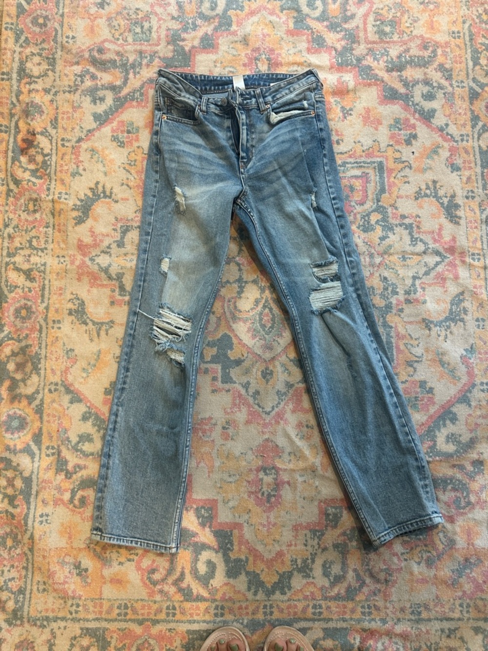 H&M Distressed Blue Straight-Leg Women’s Jeans